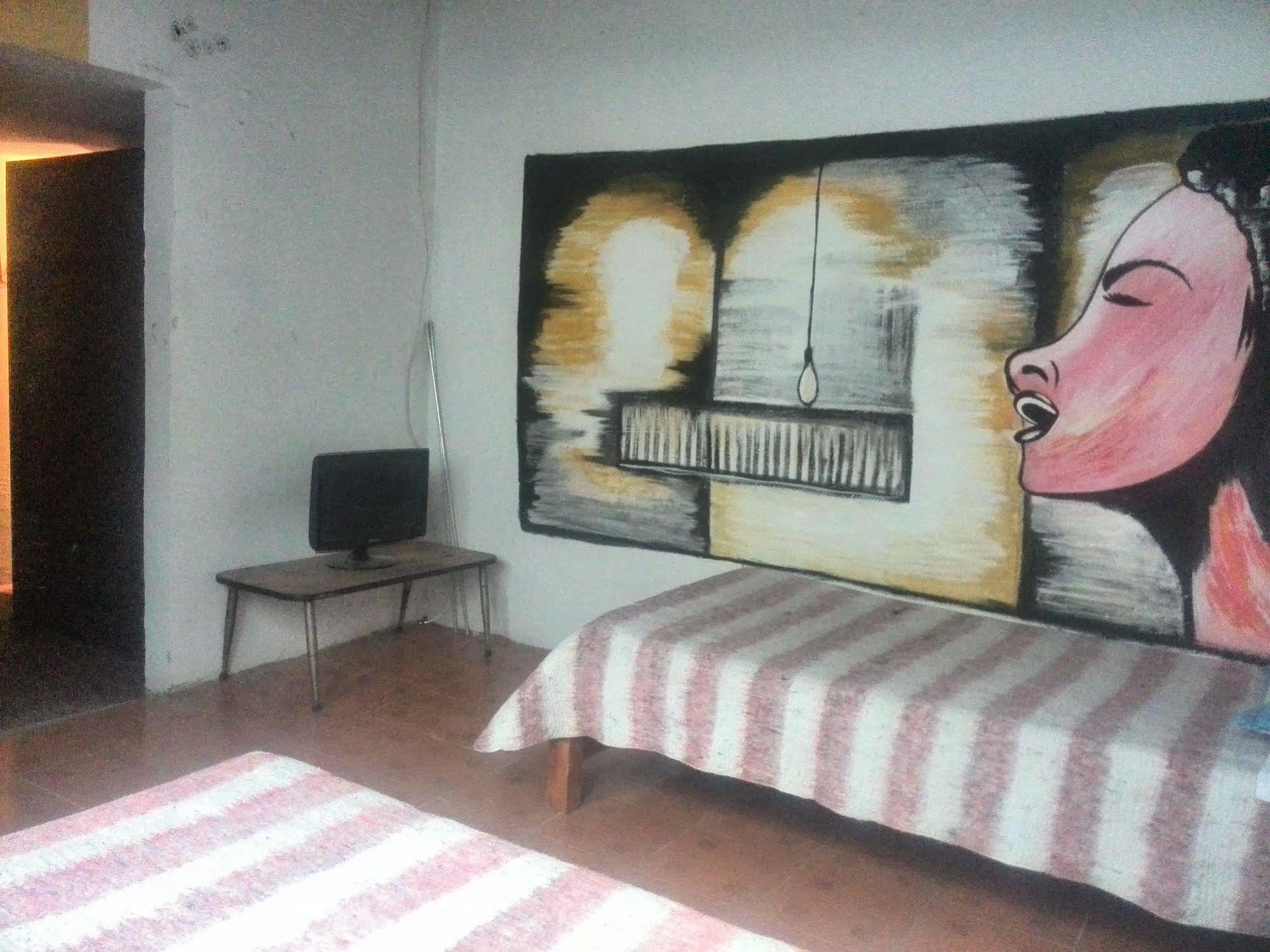 Hostal Chorro De Quevedo Bogota Exterior photo